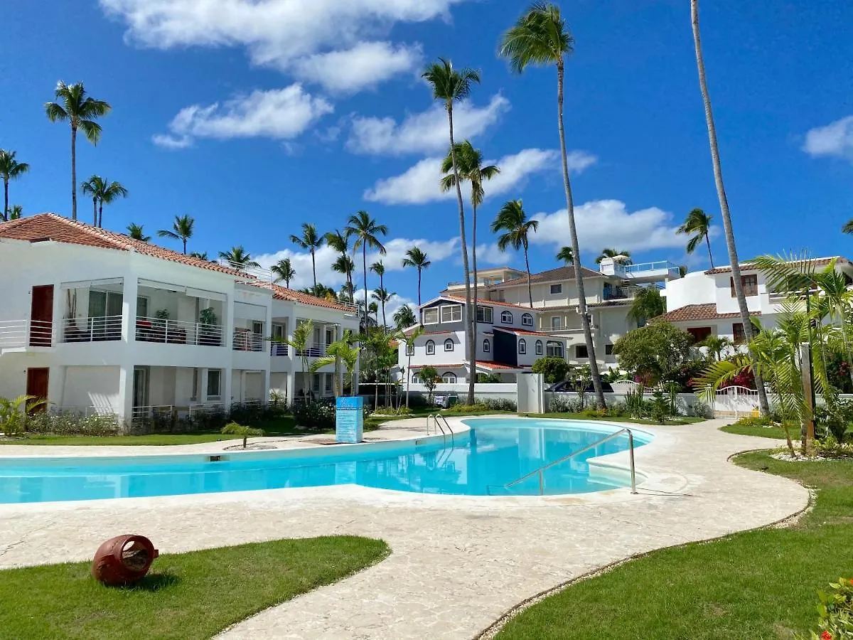 ホテル Tropical Village Playa Los Corales プンタ・カナ